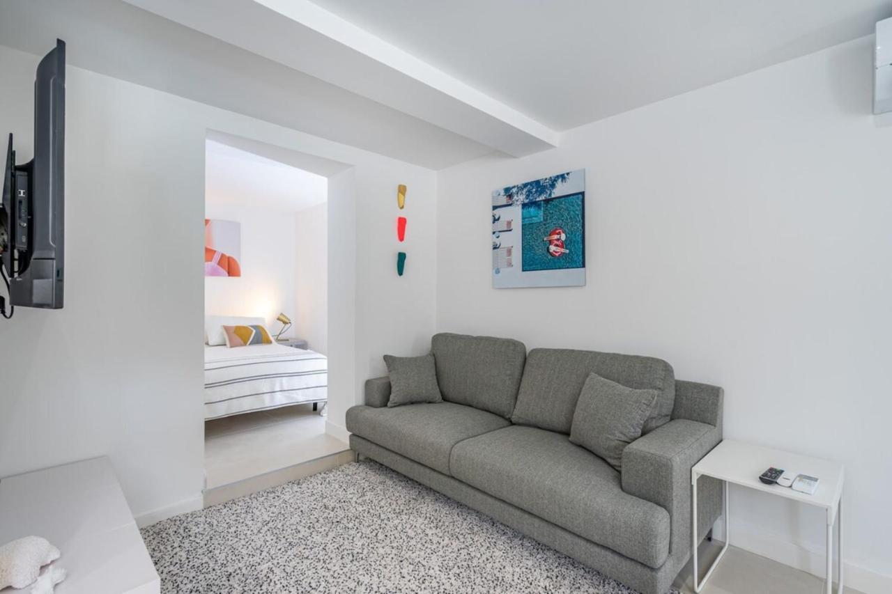 Giovannina N2 Cassis Extérieur photo